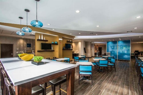 Comfort Suites Fort Lauderdale Airport South & Cruise Port image 9