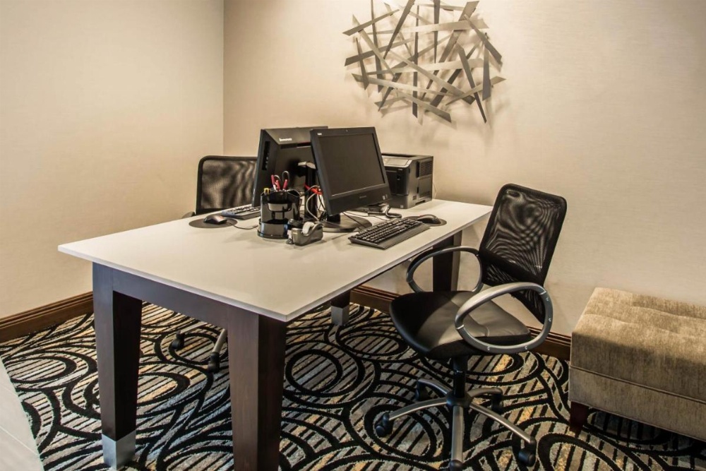 Comfort Suites Fort Lauderdale Airport South & Cruise Port Image 18